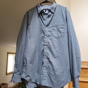 Banana Republic Men’s Large Blue Button Up Slim Fit Shirt